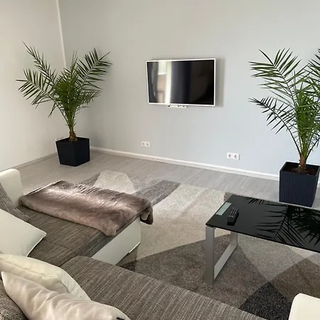 Michena * 瓦尔茨胡特·田根